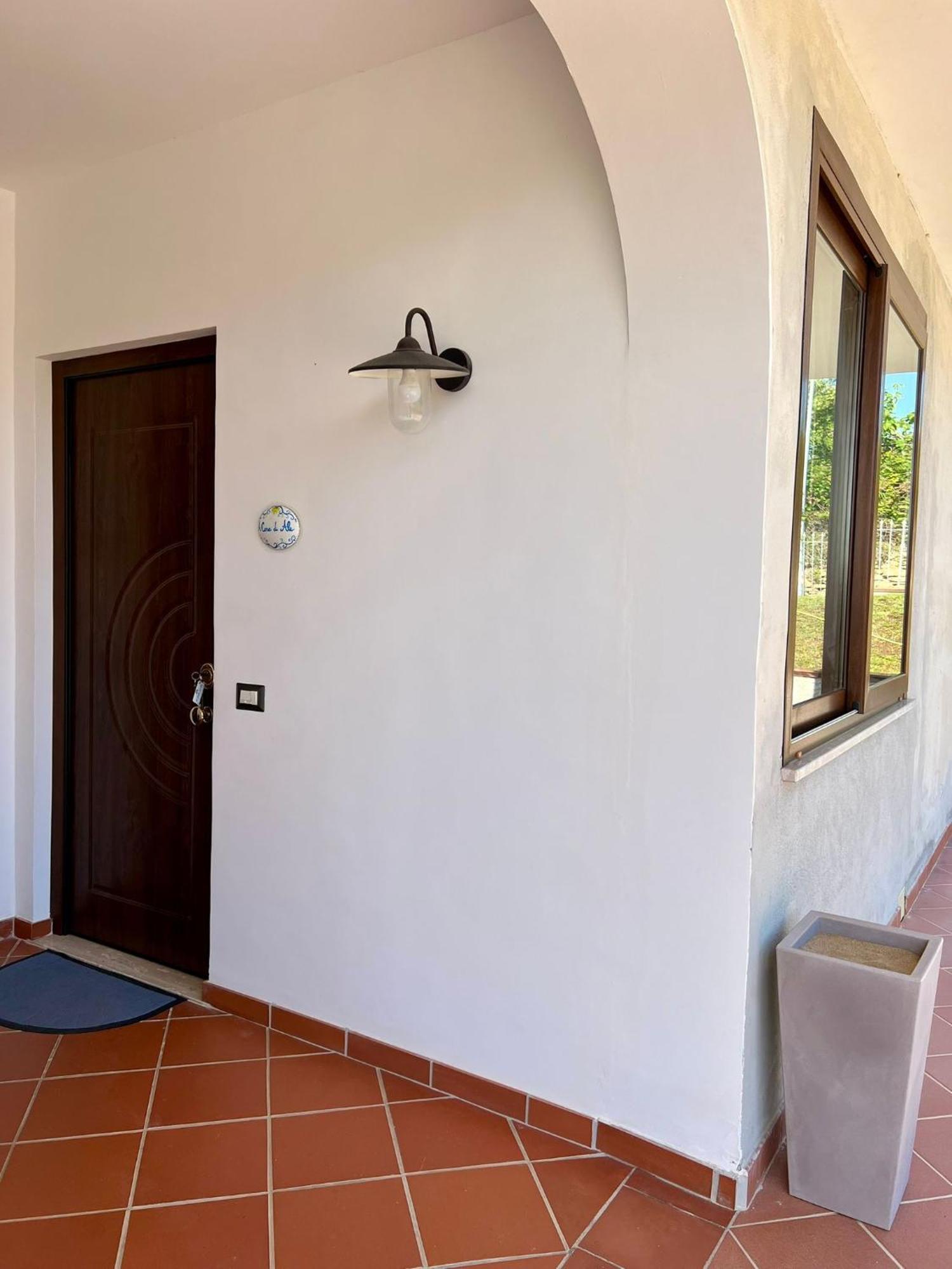 Apartamento A Casa Di Ale Santa Maria di Castellabate Exterior foto