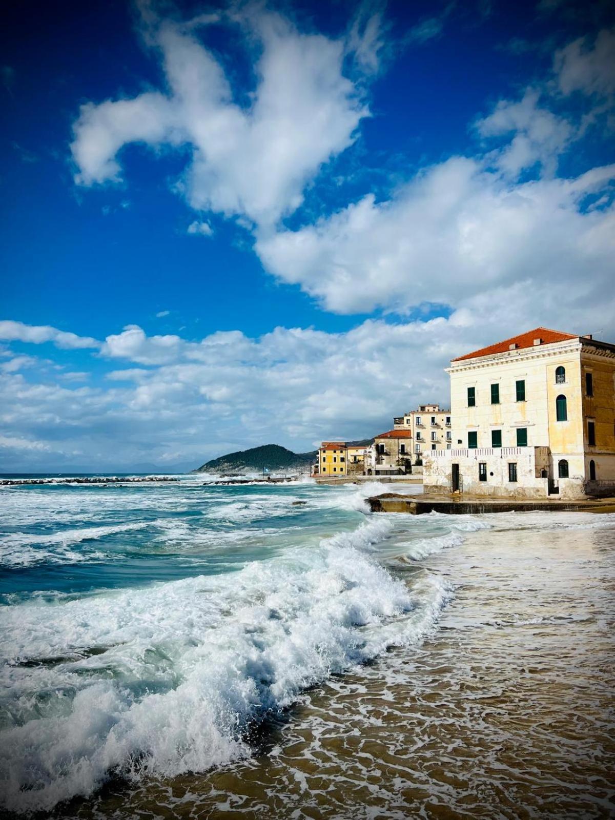 Apartamento A Casa Di Ale Santa Maria di Castellabate Exterior foto