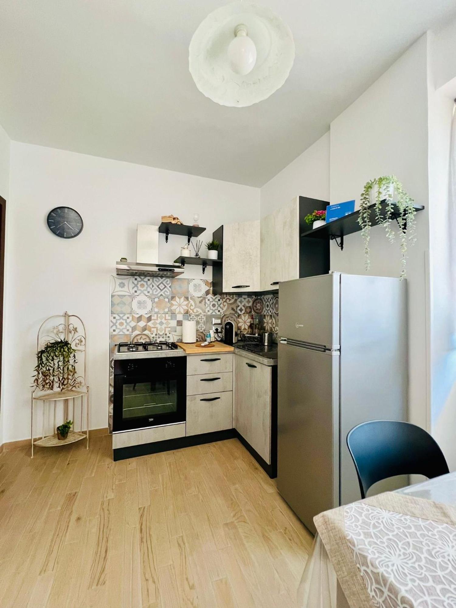 Apartamento A Casa Di Ale Santa Maria di Castellabate Exterior foto